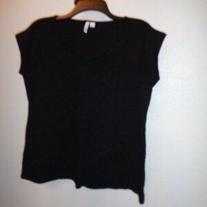 ELLE Women's Black Top Size Large